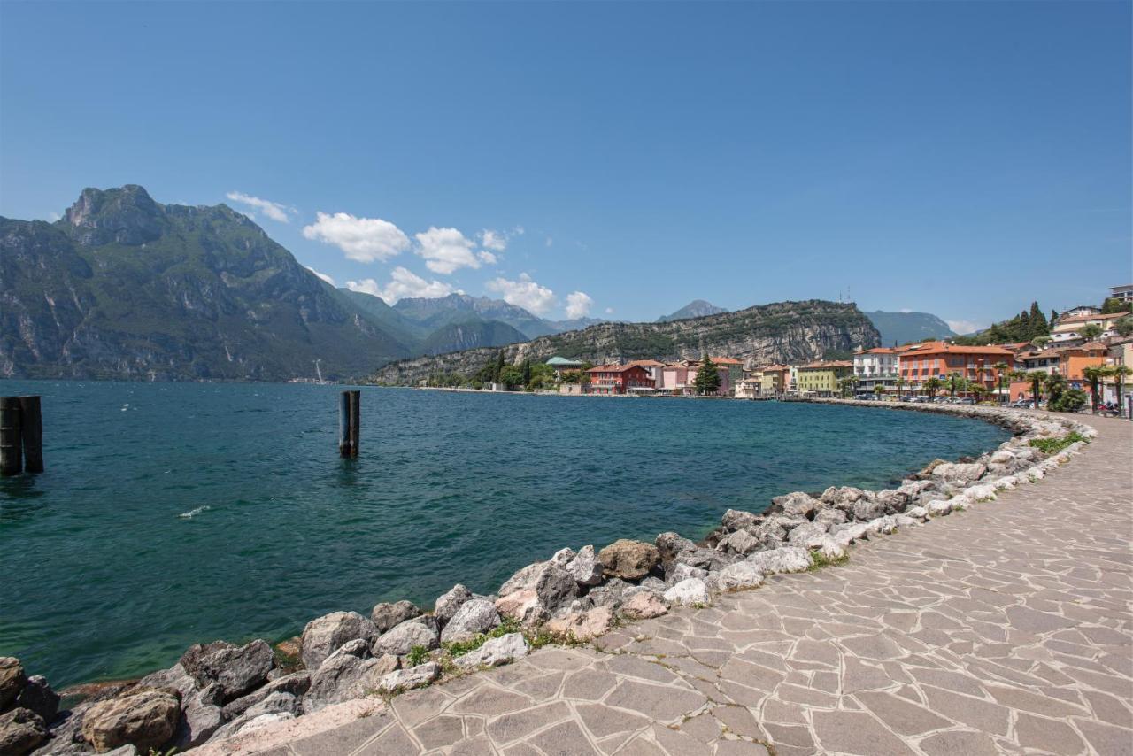 Casa Valery Apartment Torbole Sul Garda Luaran gambar