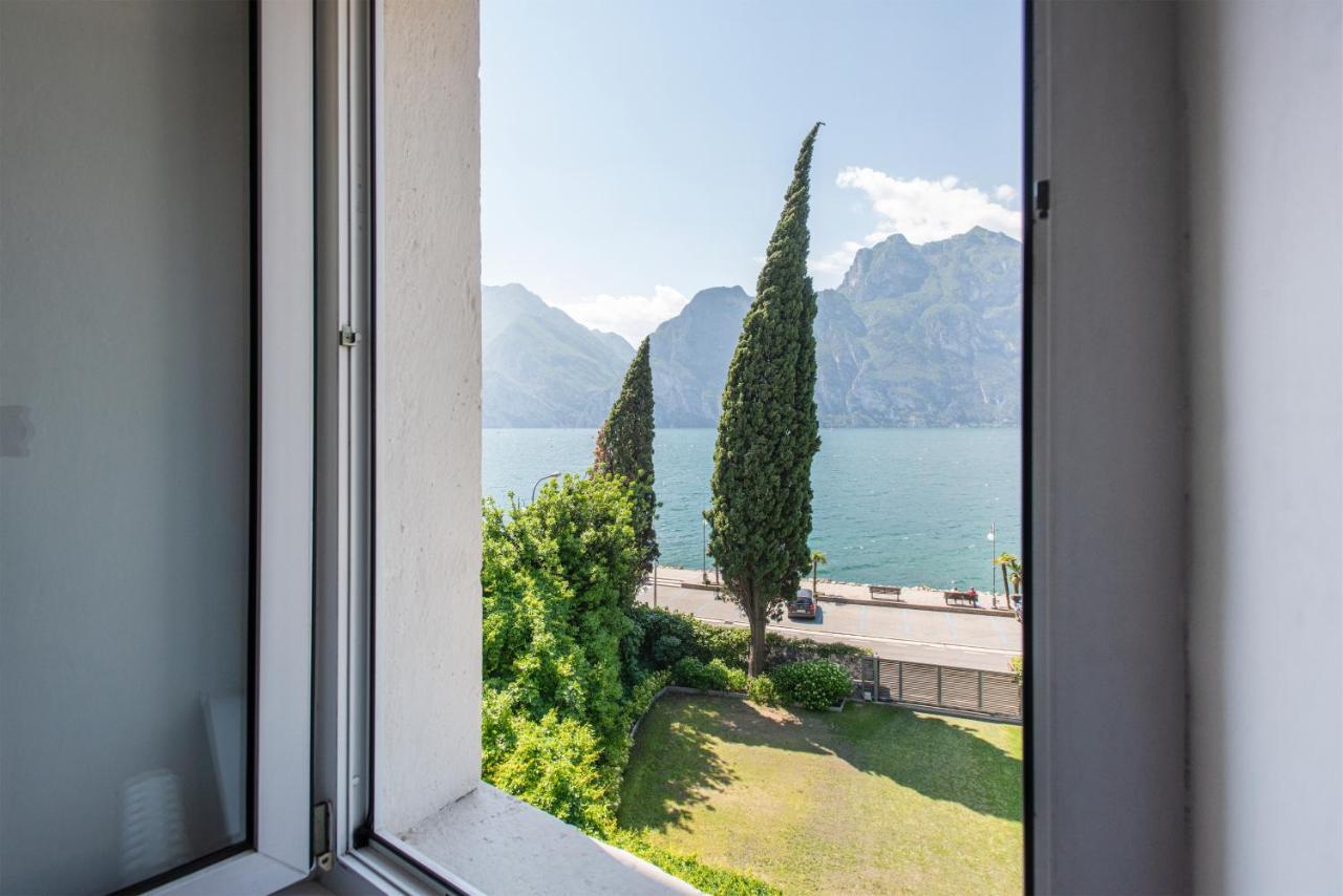 Casa Valery Apartment Torbole Sul Garda Luaran gambar