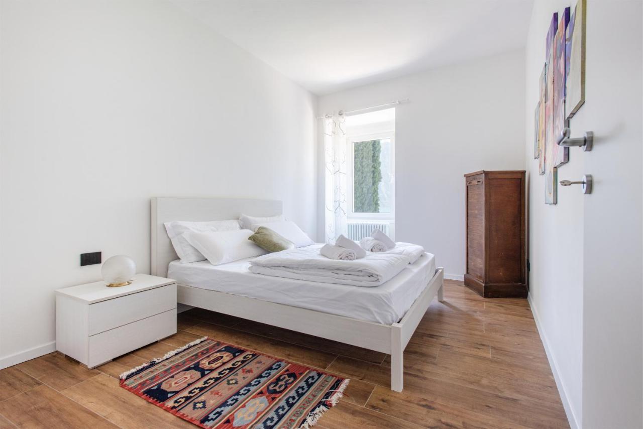 Casa Valery Apartment Torbole Sul Garda Luaran gambar